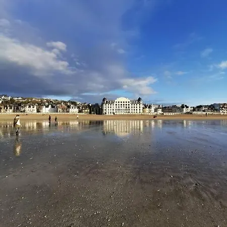 Maison De Pecheurs 2 Chambres, Proche De Holiday home Trouville-sur-Mer